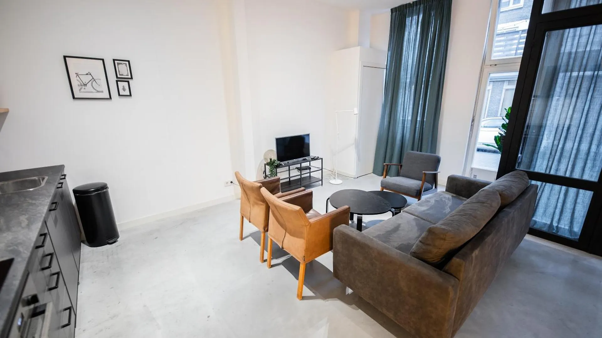 Lh - Lk Two-Bedroom Apartments Rotterdam