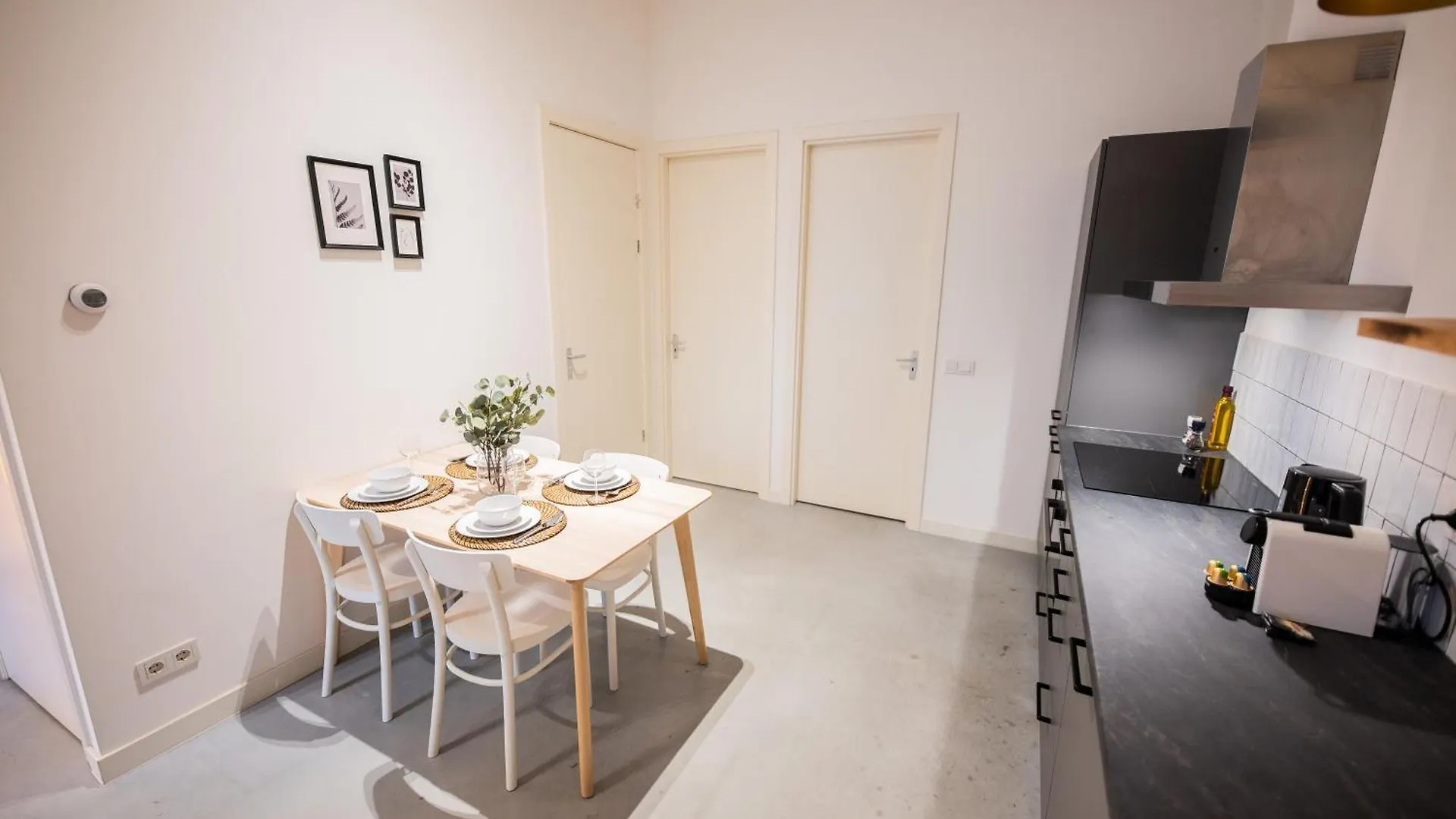 Lh - Lk Two-Bedroom Apartments Rotterdam