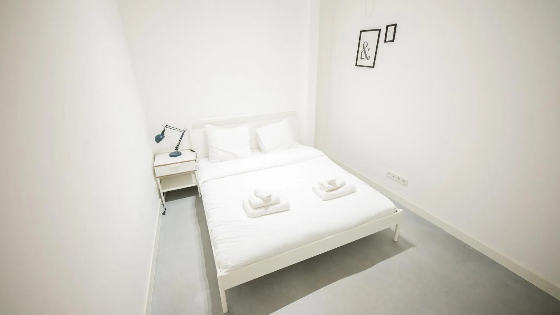 Lh - Lk Two-Bedroom Apartments Rotterdam