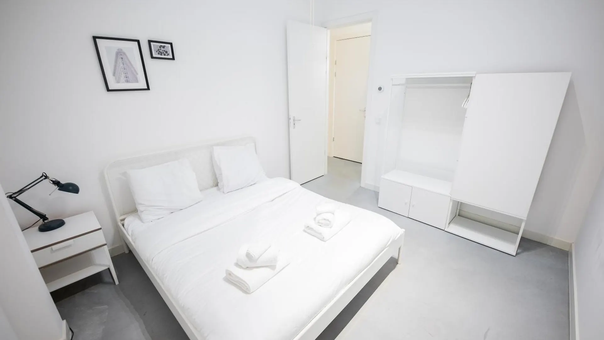Lh - Lk Two-Bedroom Apartments Rotterdam Netherlands